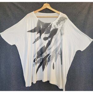 **SOLD** AllSaints Women’s M/L White Lagenlook Feather Graphic Short Dolman Top